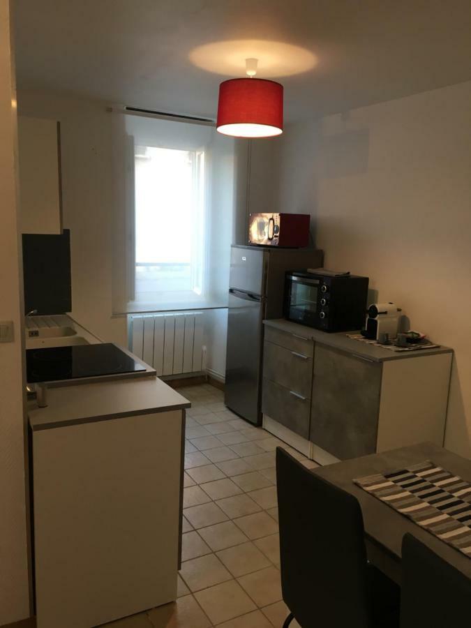Charmant T2 Rdc Dans Residence Avec Parc Arbore Saint-Pierre-le-Moûtier Exteriör bild
