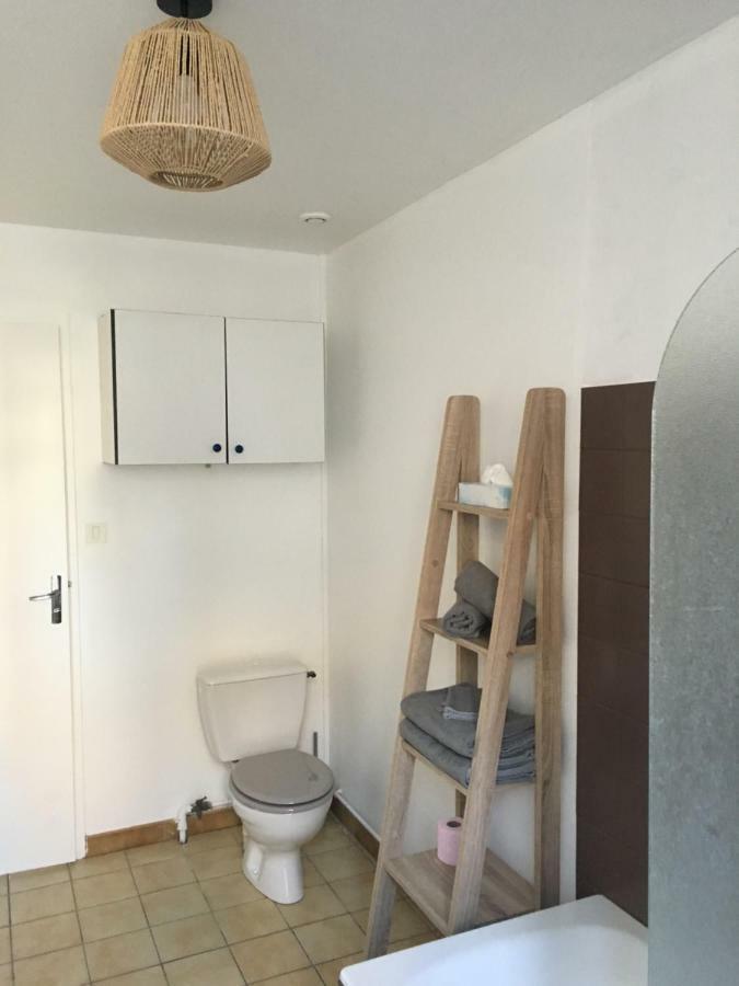 Charmant T2 Rdc Dans Residence Avec Parc Arbore Saint-Pierre-le-Moûtier Exteriör bild